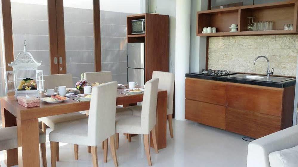 Nitya Loka Villas Kuta Lombok Esterno foto