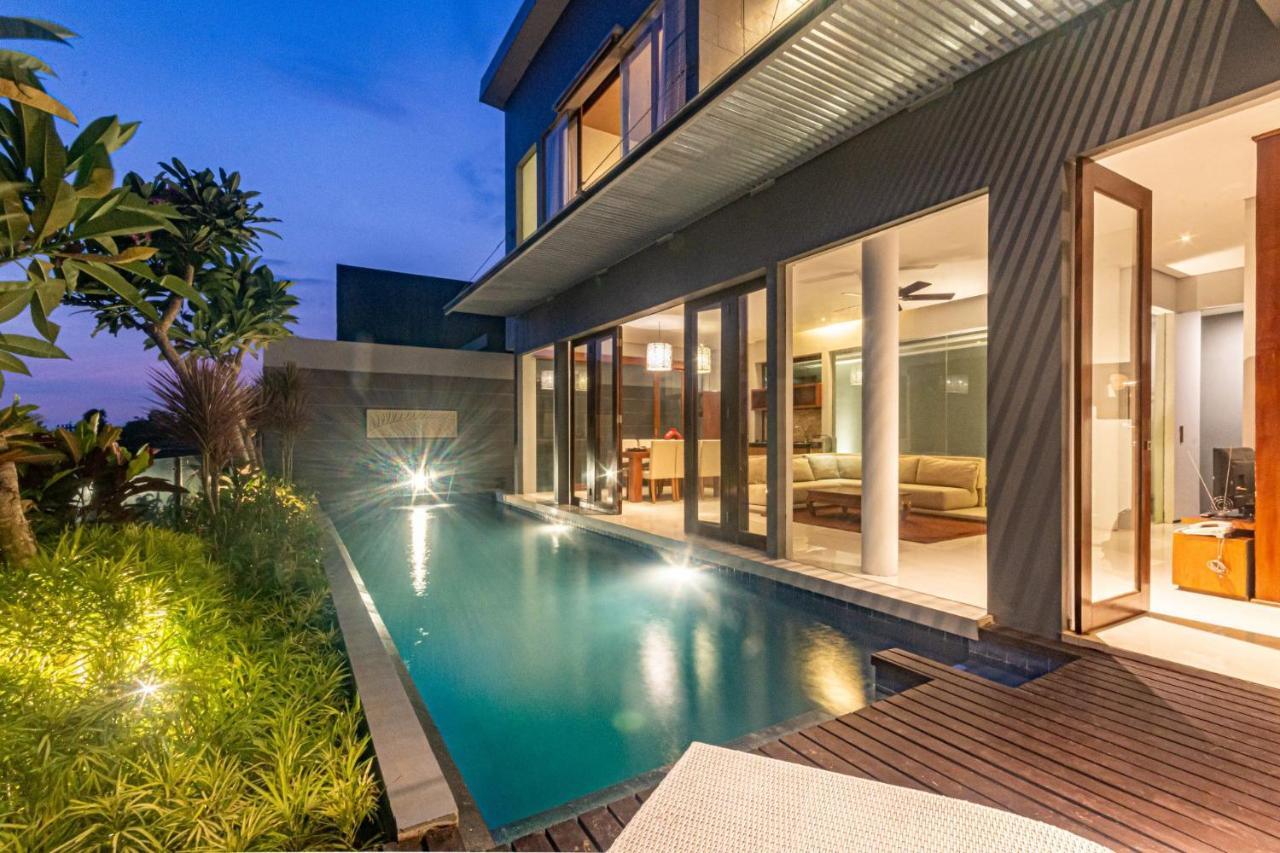 Nitya Loka Villas Kuta Lombok Esterno foto