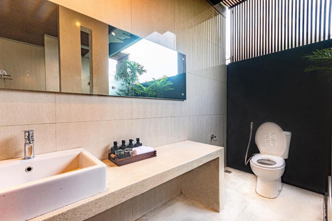 Nitya Loka Villas Kuta Lombok Esterno foto